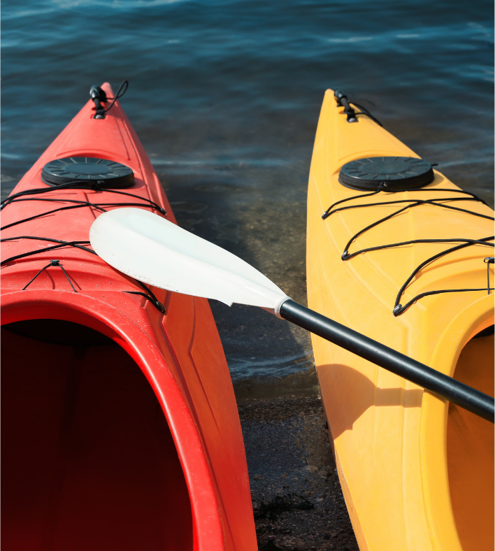 kajaki podczas obozu sportowego